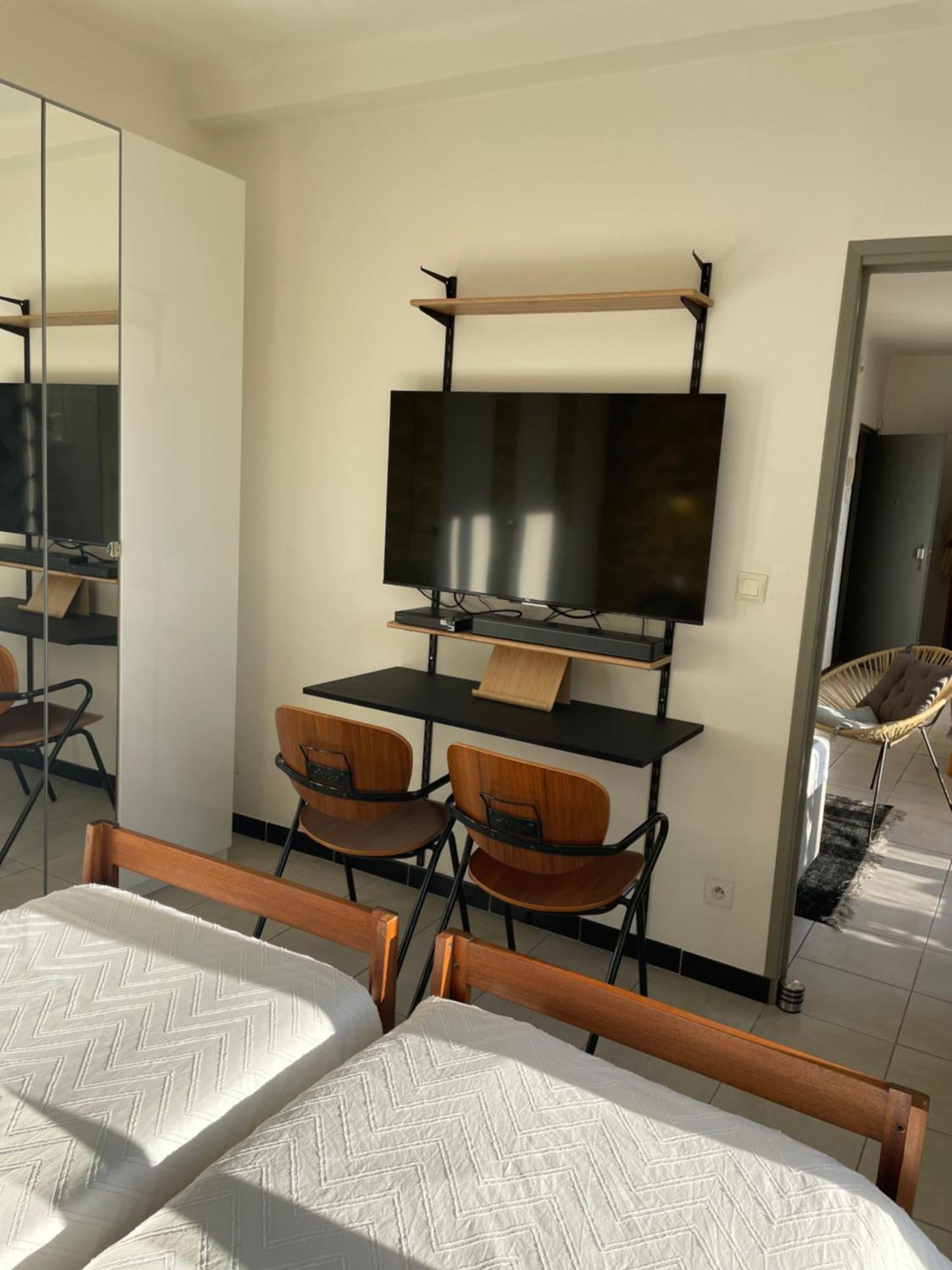 4 Personnes Appart 60 M2 Terrasse 35M2 Sejour Sud 2 Vraies Chambres Gare Saint-Charles Universite Marseilles Exterior foto