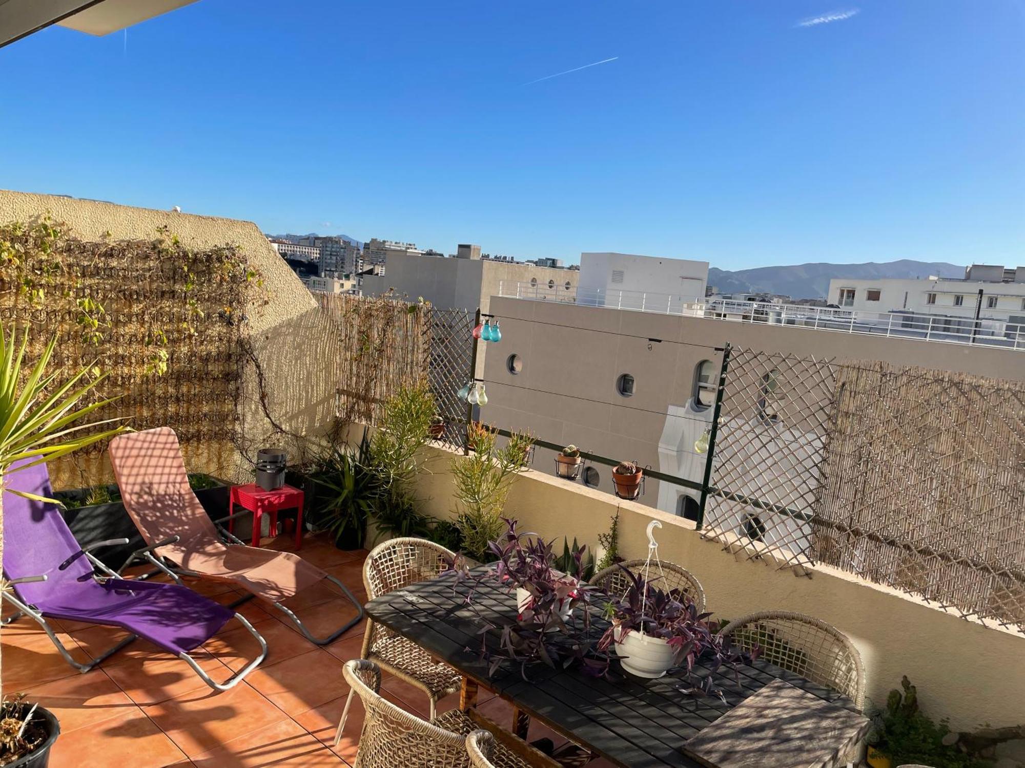 4 Personnes Appart 60 M2 Terrasse 35M2 Sejour Sud 2 Vraies Chambres Gare Saint-Charles Universite Marseilles Exterior foto